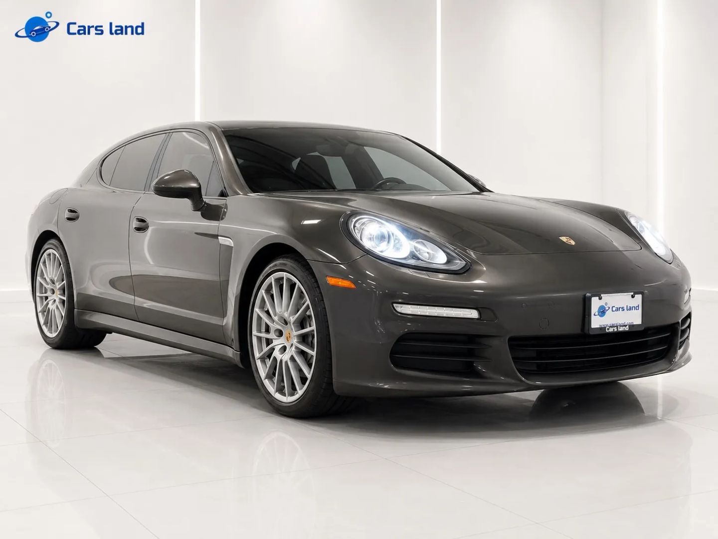 2015 Porsche Panamera 