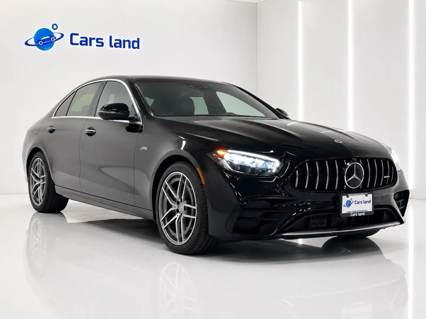 2022 Mercedes-Benz E-Class AMG E 53 AWD photo