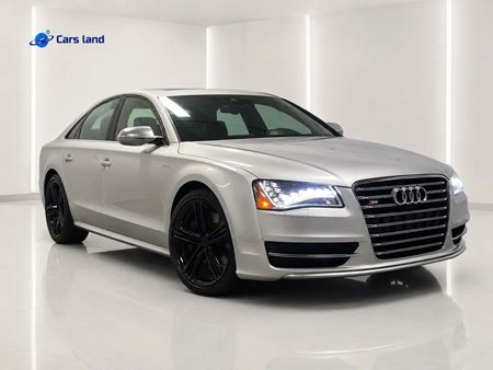 2013 Audi S8