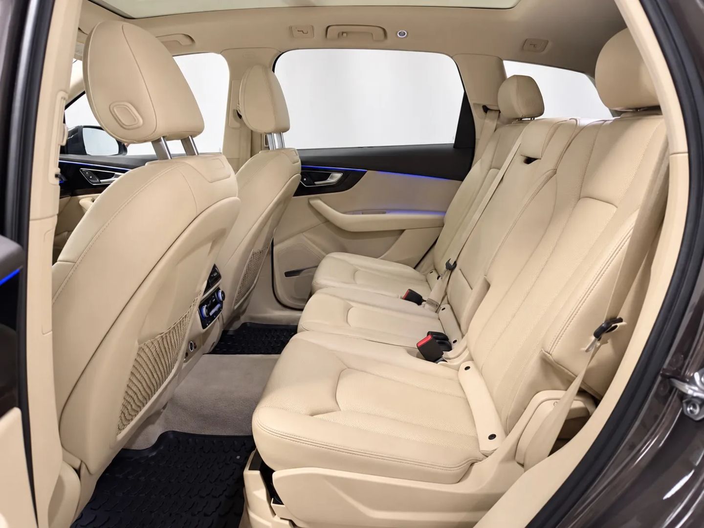 Audi Q7 photo 15