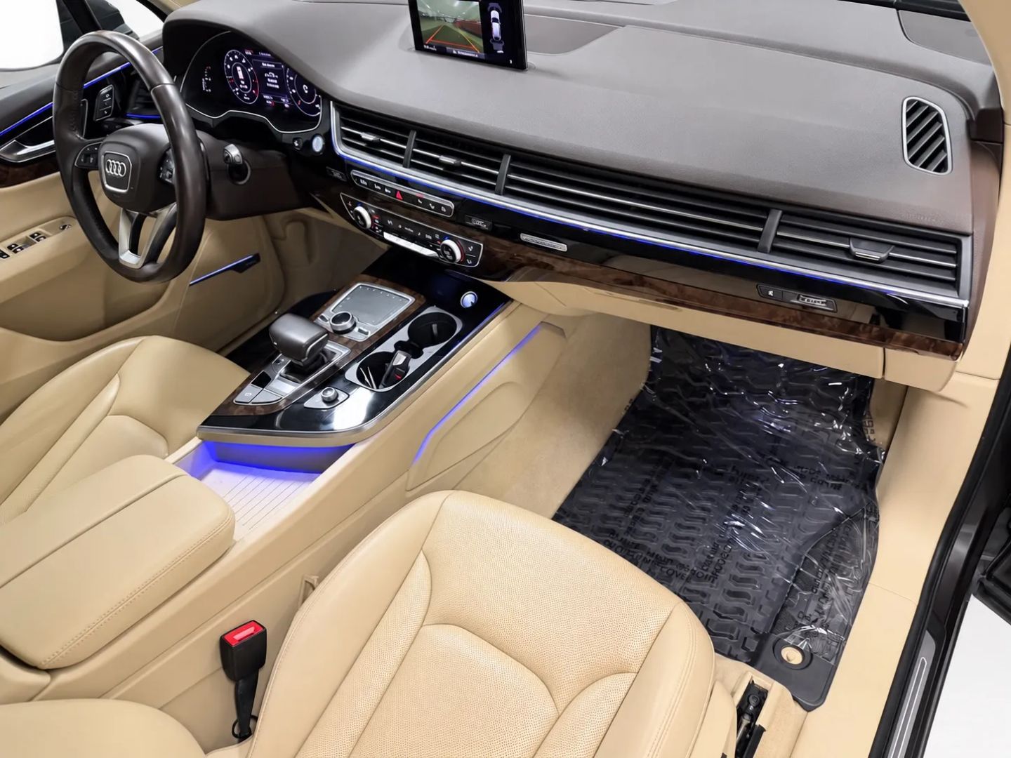 Audi Q7 photo 26