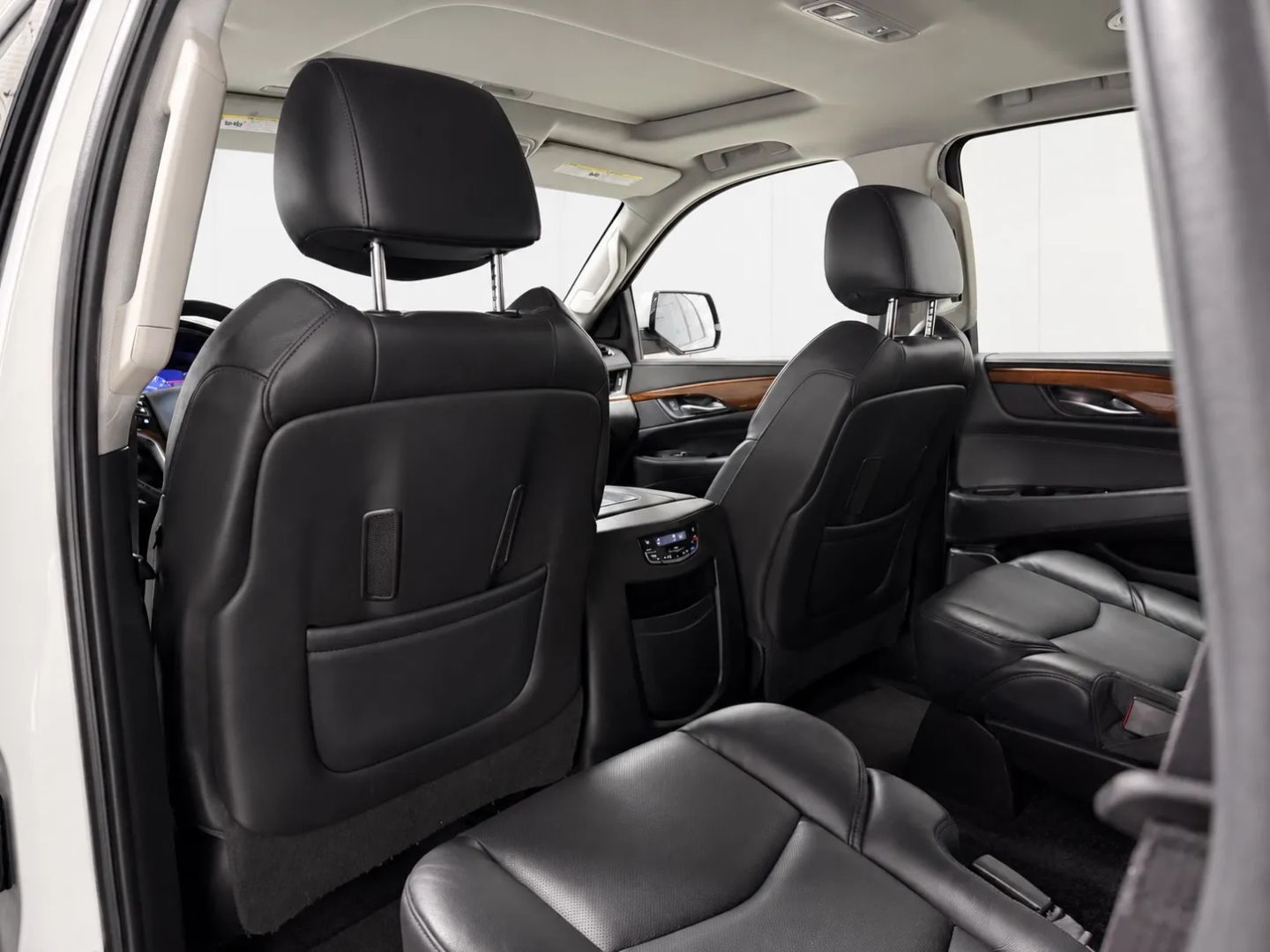 Cadillac Escalade photo 14