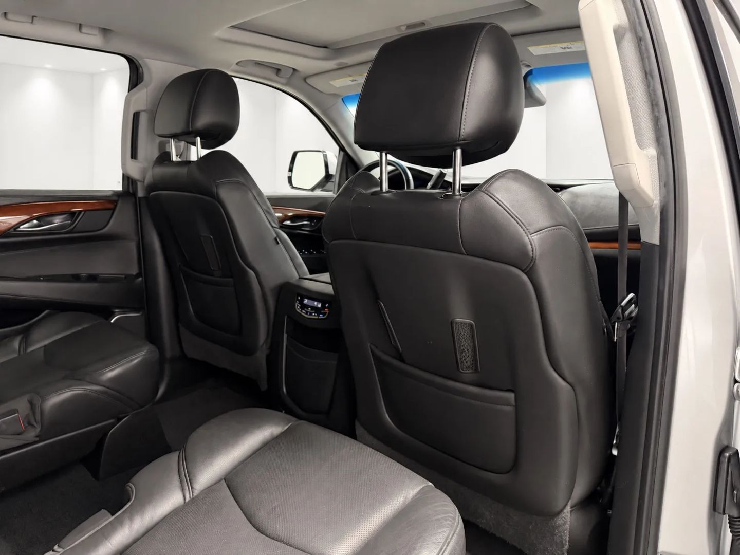 Cadillac Escalade photo 23