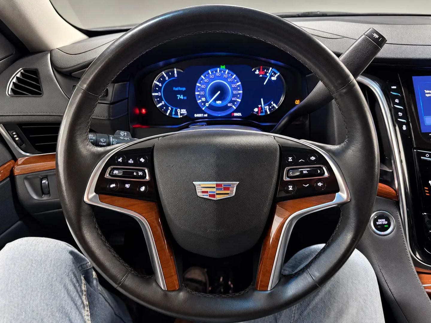 Cadillac Escalade photo 33