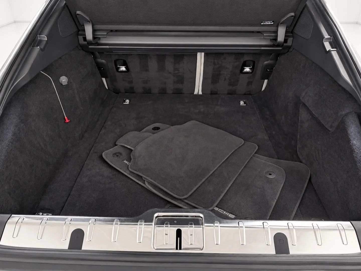 Porsche Panamera photo 18