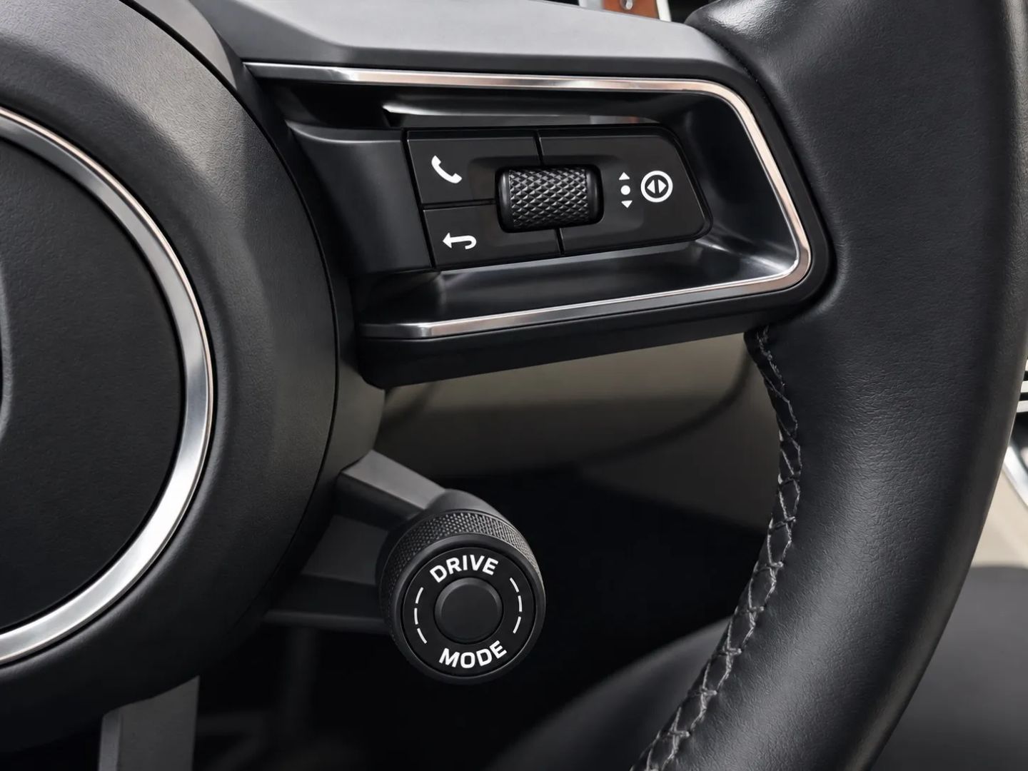 Porsche Panamera photo 34