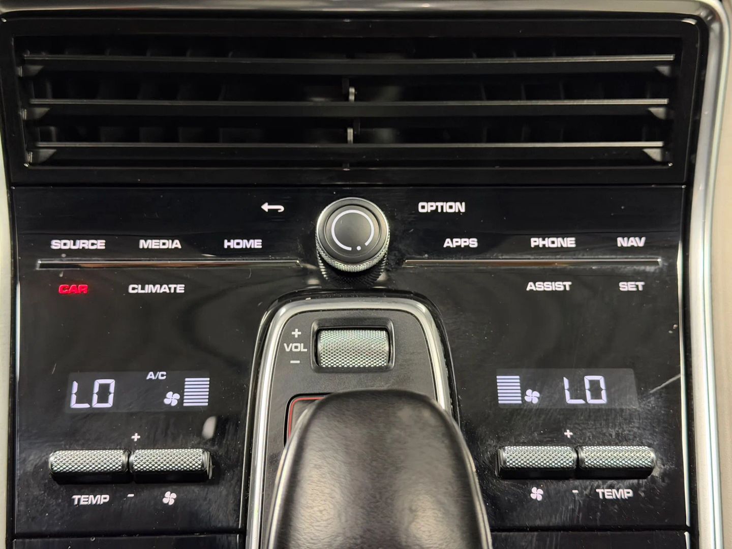 Porsche Panamera photo 47