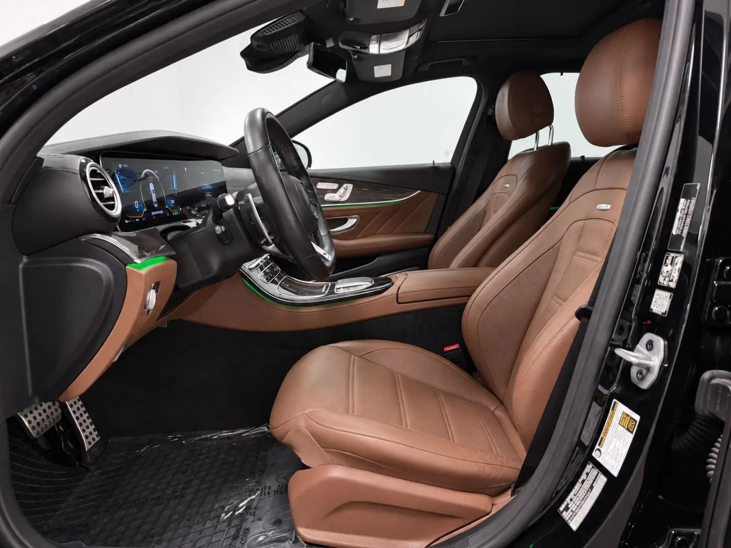 Mercedes-Benz e photo 12