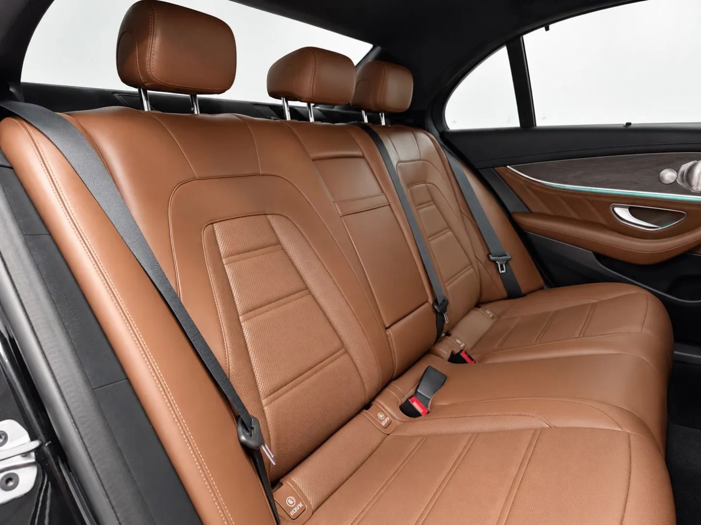 Mercedes-Benz e photo 24
