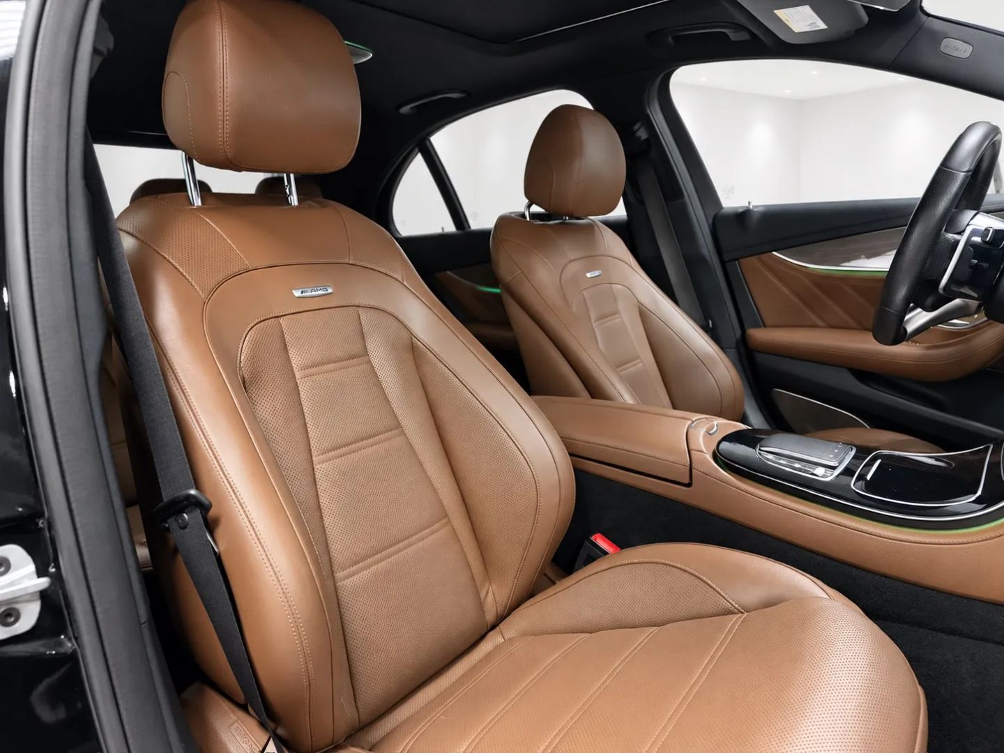 Mercedes-Benz e photo 28