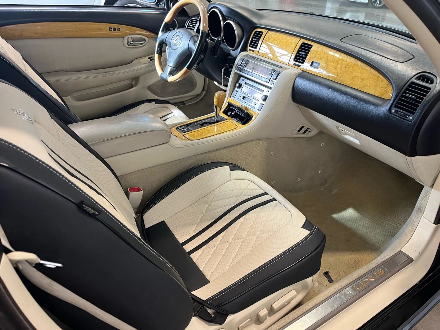 2002 Lexus SC 430 photo 13