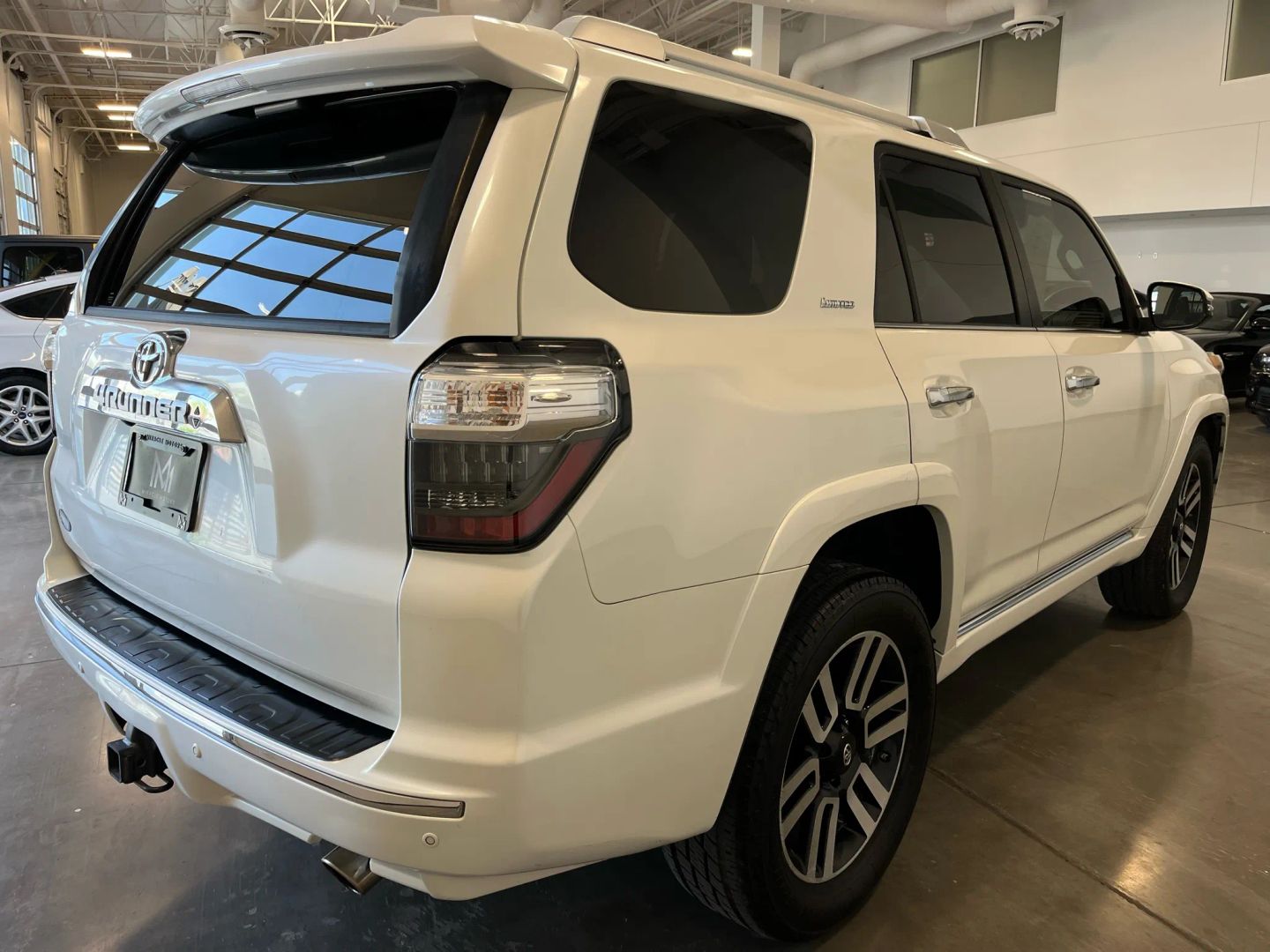 2014 Toyota 4Runner Limited photo 5