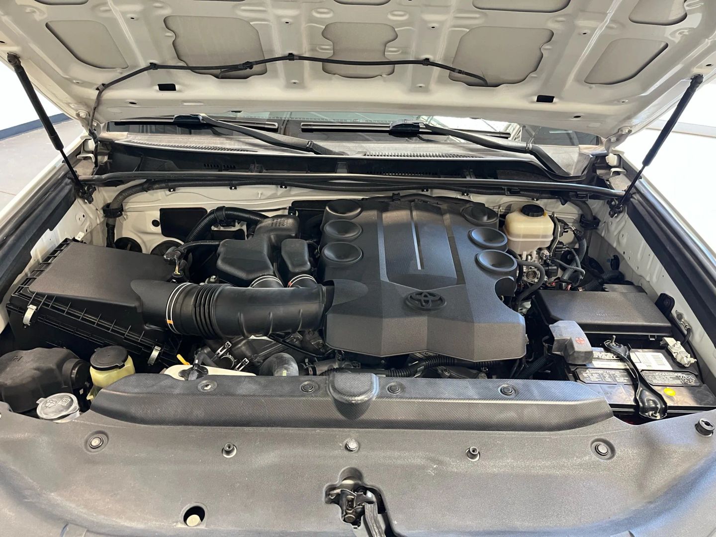 2014 Toyota 4Runner Limited photo 22