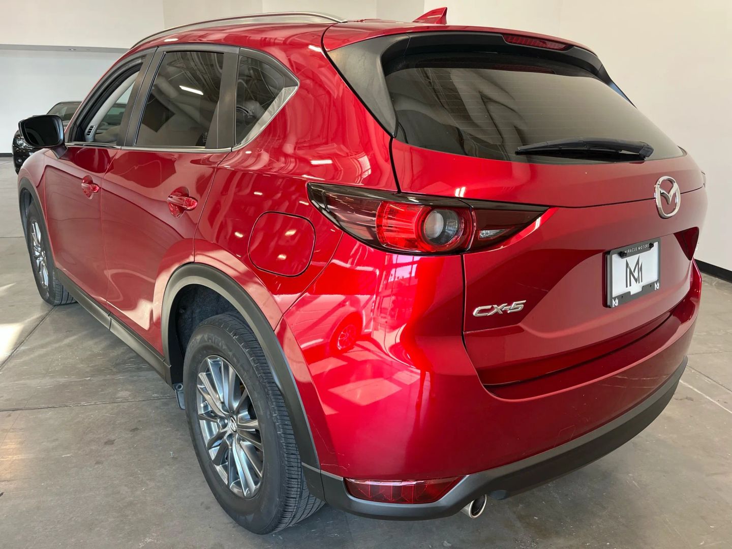 2019 Mazda CX-5 Sport photo 3