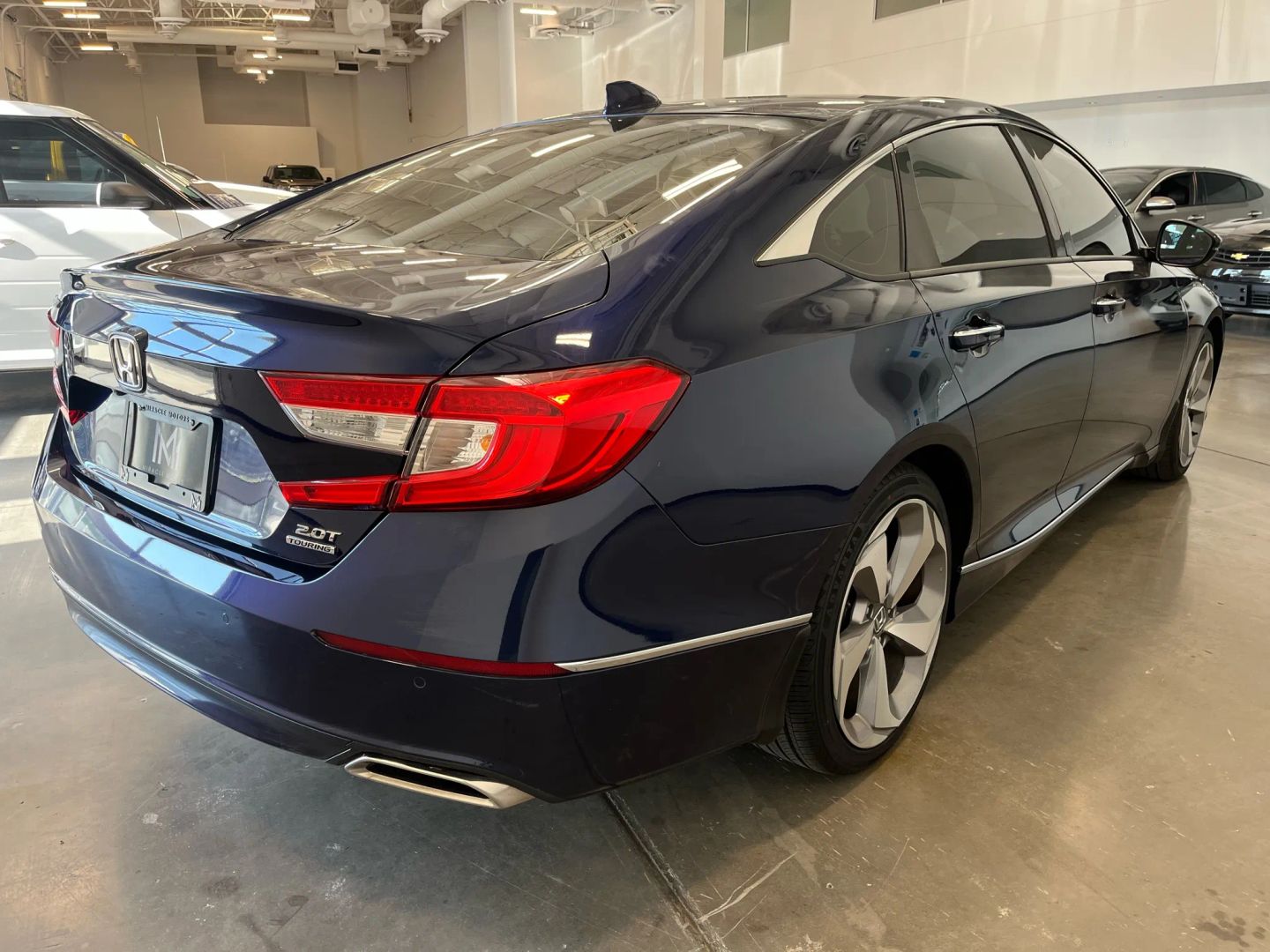 2019 Honda Accord Touring photo 5