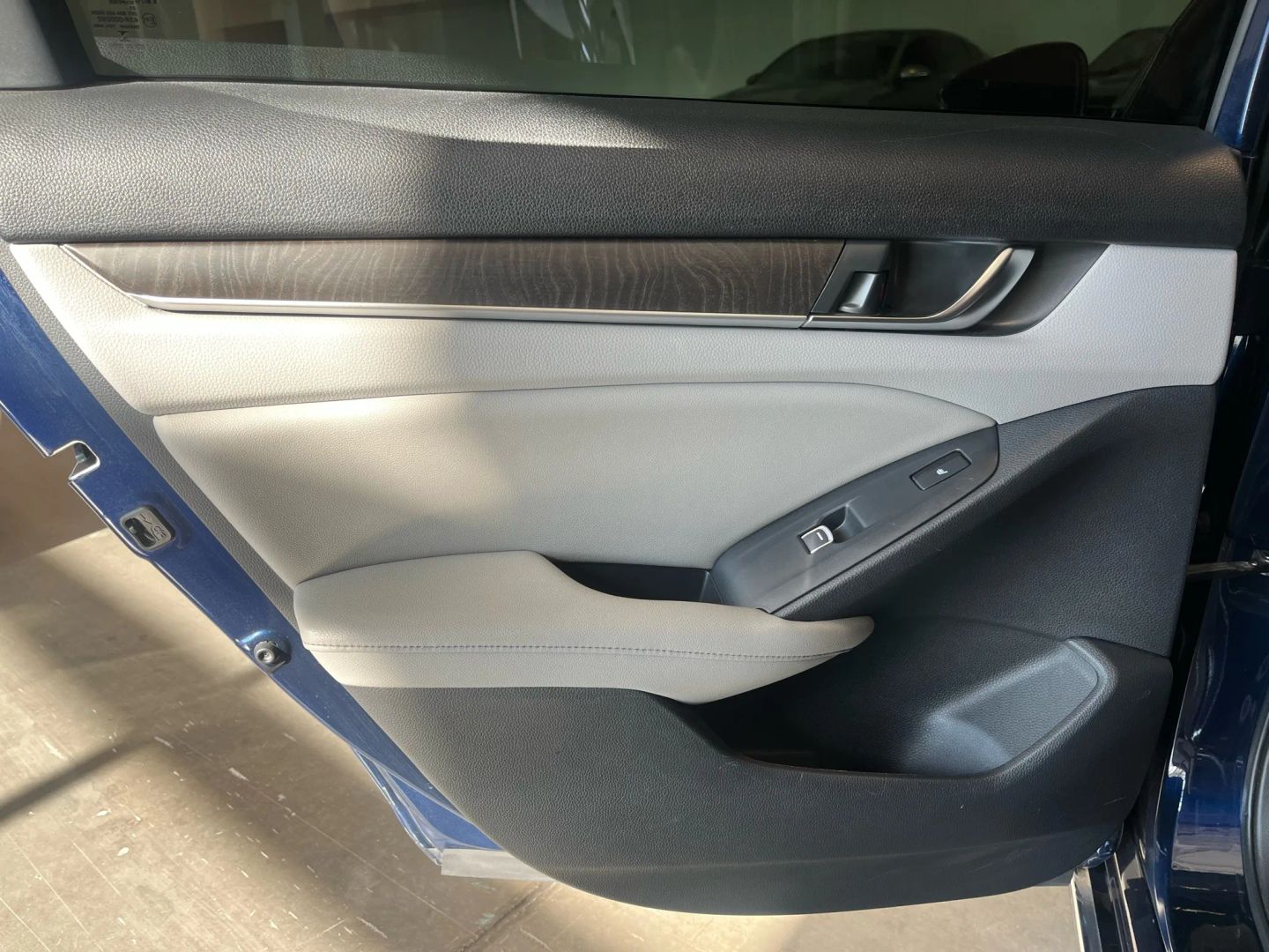 2019 Honda Accord Touring photo 15