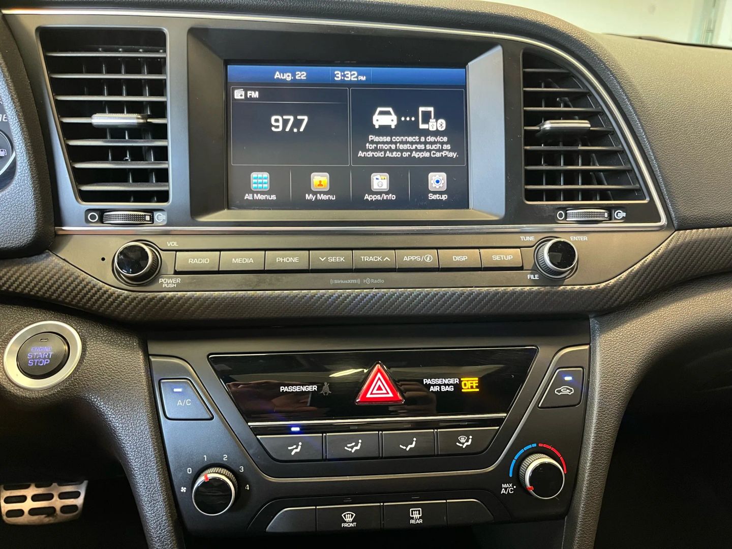2018 Hyundai Elantra Sport photo 14