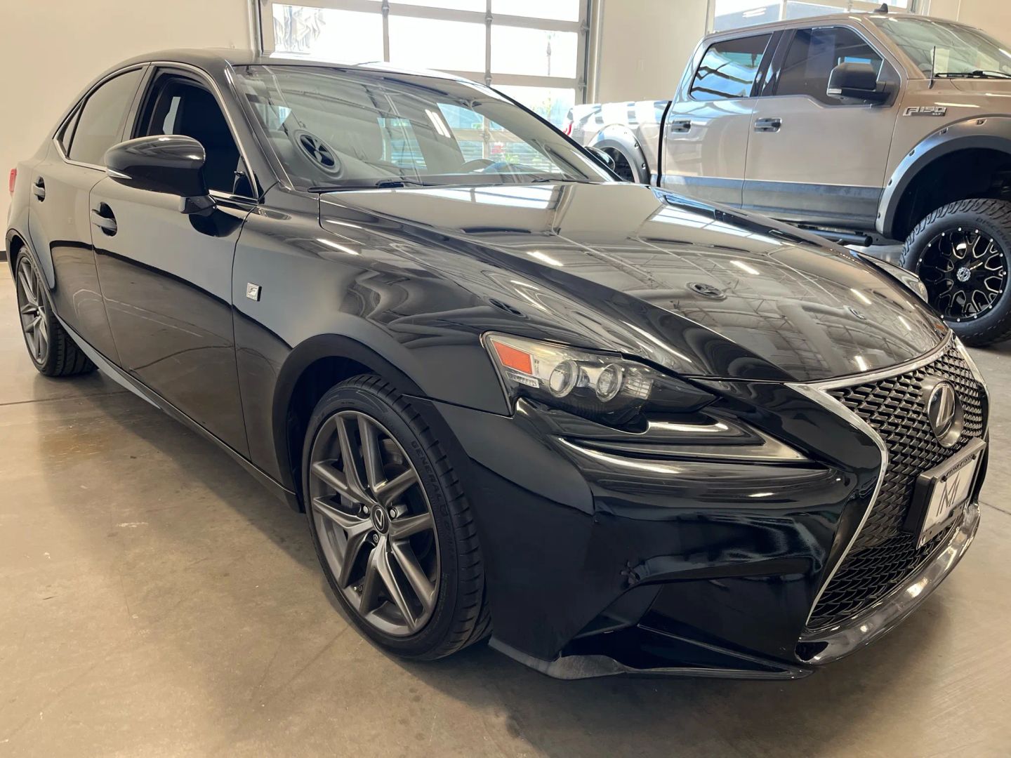 2016 Lexus IS 200t F SPORT photo 7