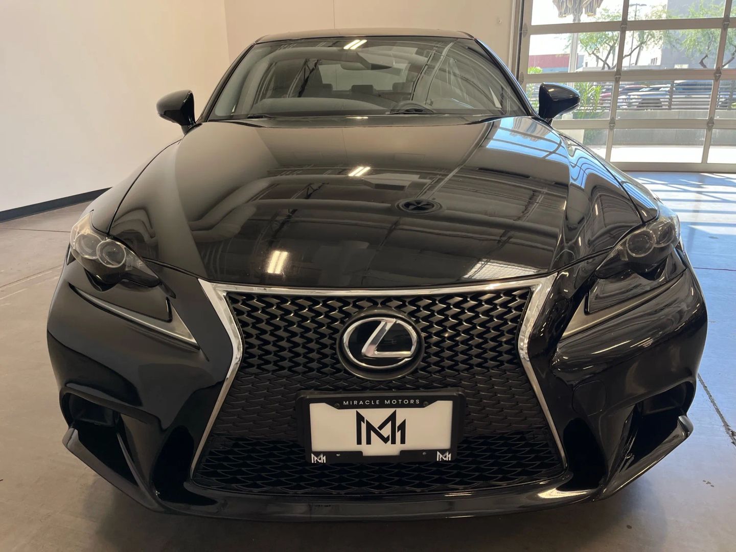 2016 Lexus IS 200t F SPORT photo 8