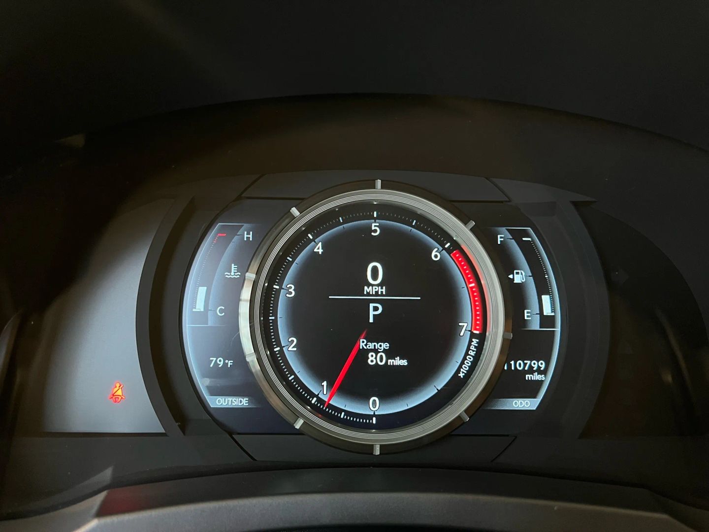 2016 Lexus IS 200t F SPORT photo 17