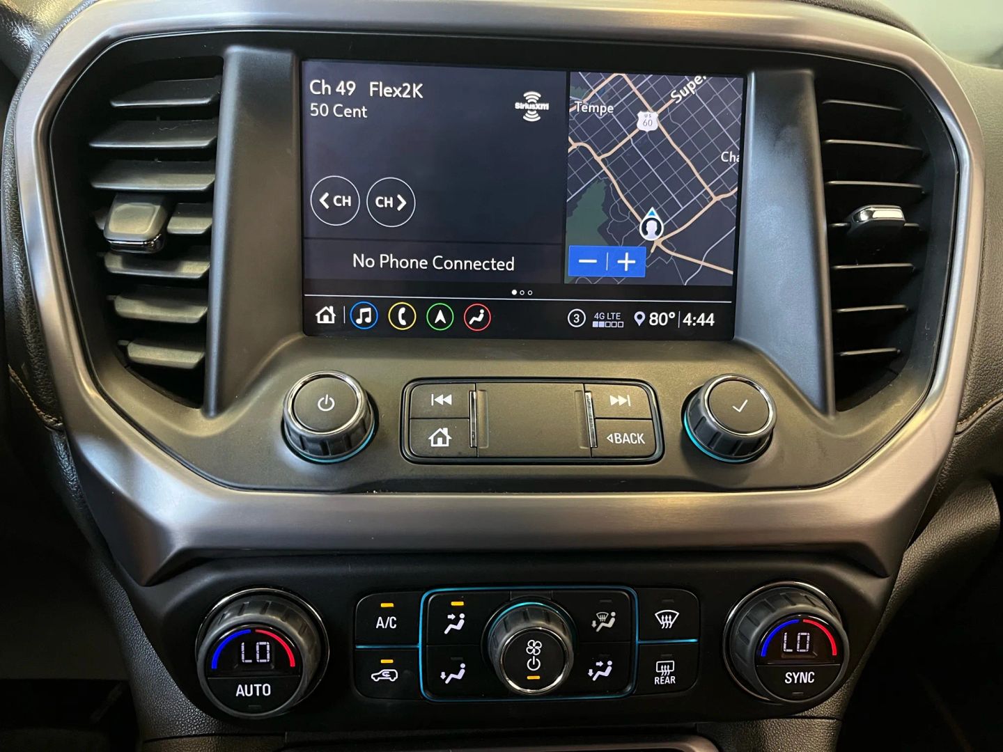 2020 Gmc Acadia AT4 photo 17