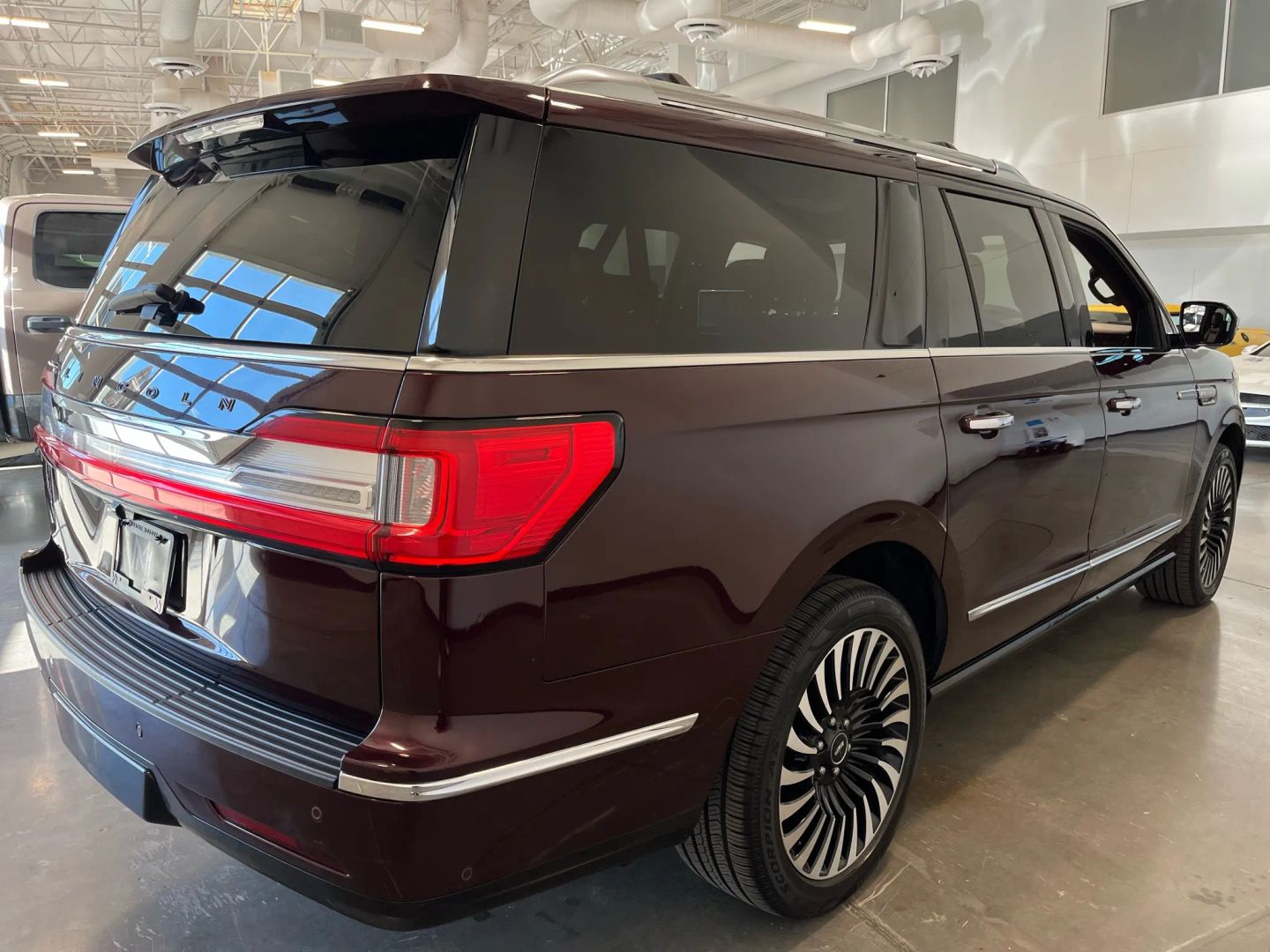 2018 Lincoln Navigator Black Label photo 4