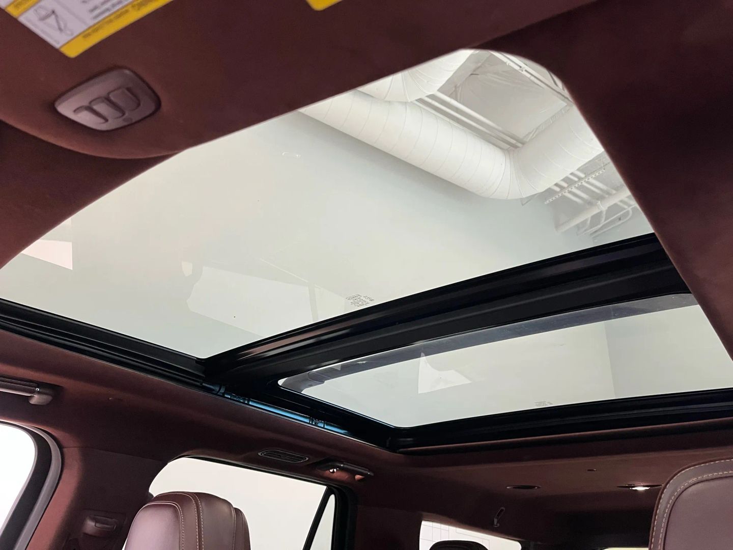 2018 Lincoln Navigator Black Label photo 23