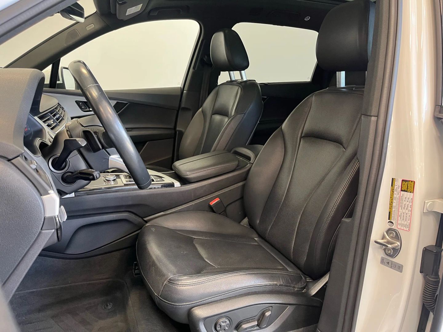 2019 Audi Q7 Premium Plus photo 8
