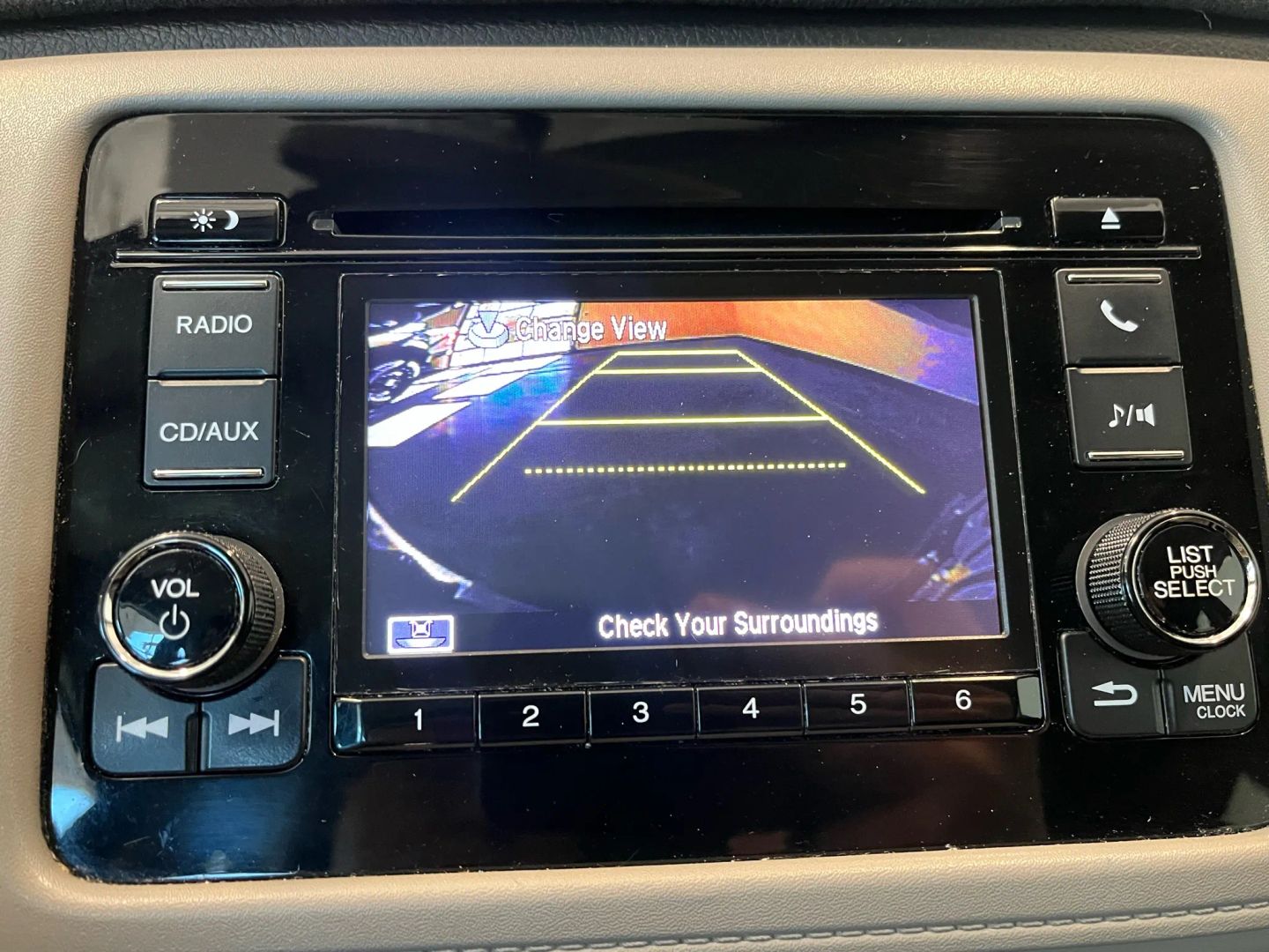 2017 Honda HR-V LX photo 19