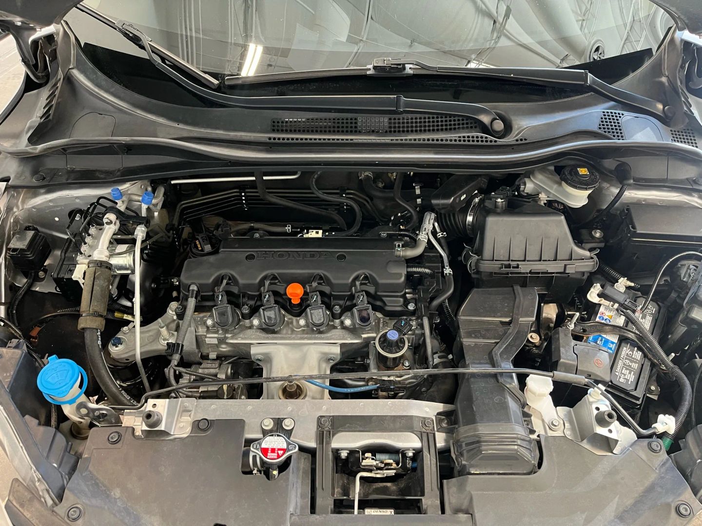 2017 Honda HR-V LX photo 20