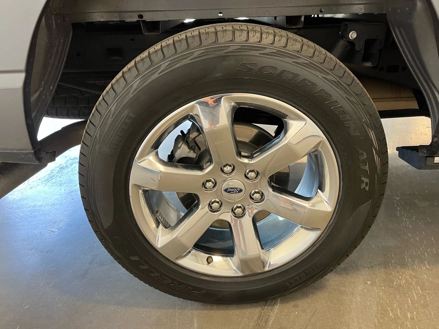 2023 Ford F-150 Lariat photo 28