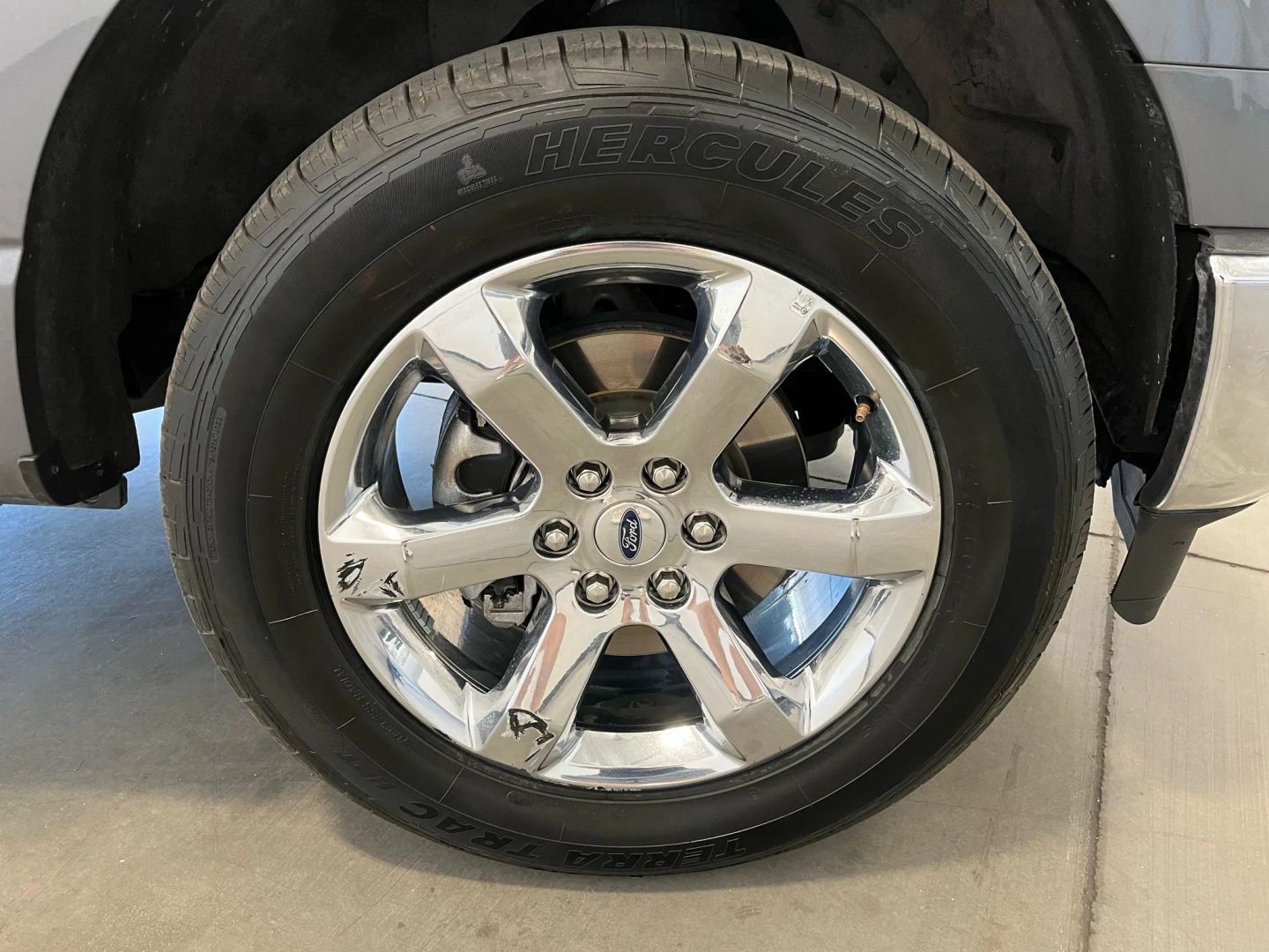 2023 Ford F-150 Lariat photo 29