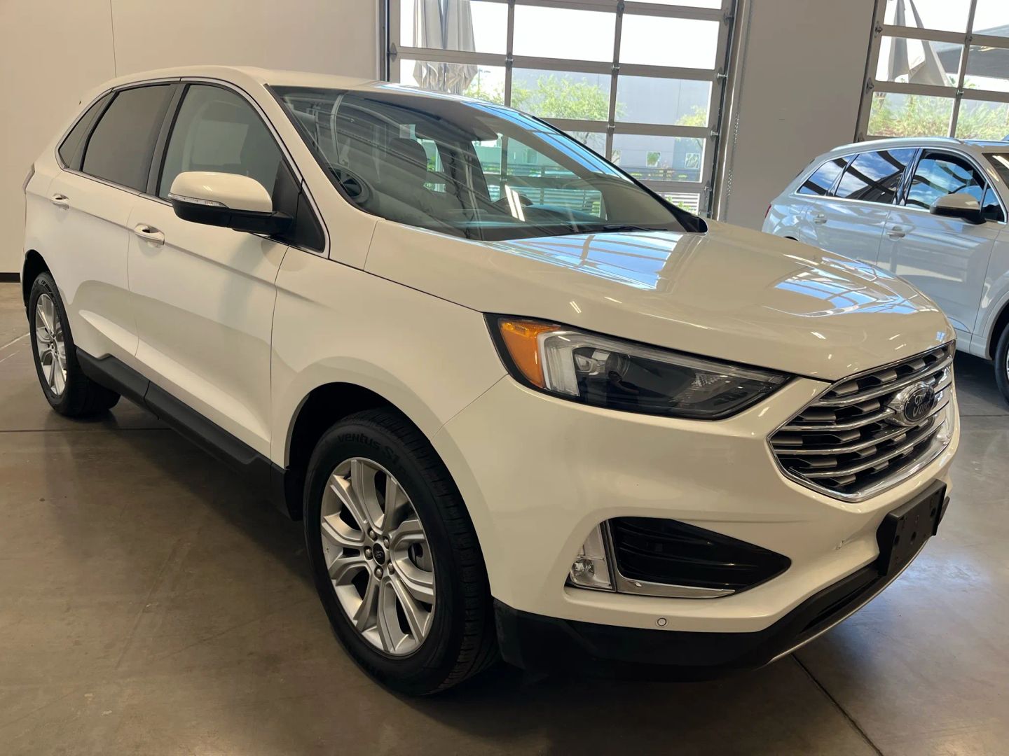 2023 Ford Edge Titanium photo 7
