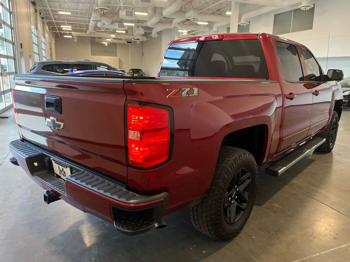 2018 Chevrolet Silverado 1500 LT photo 4