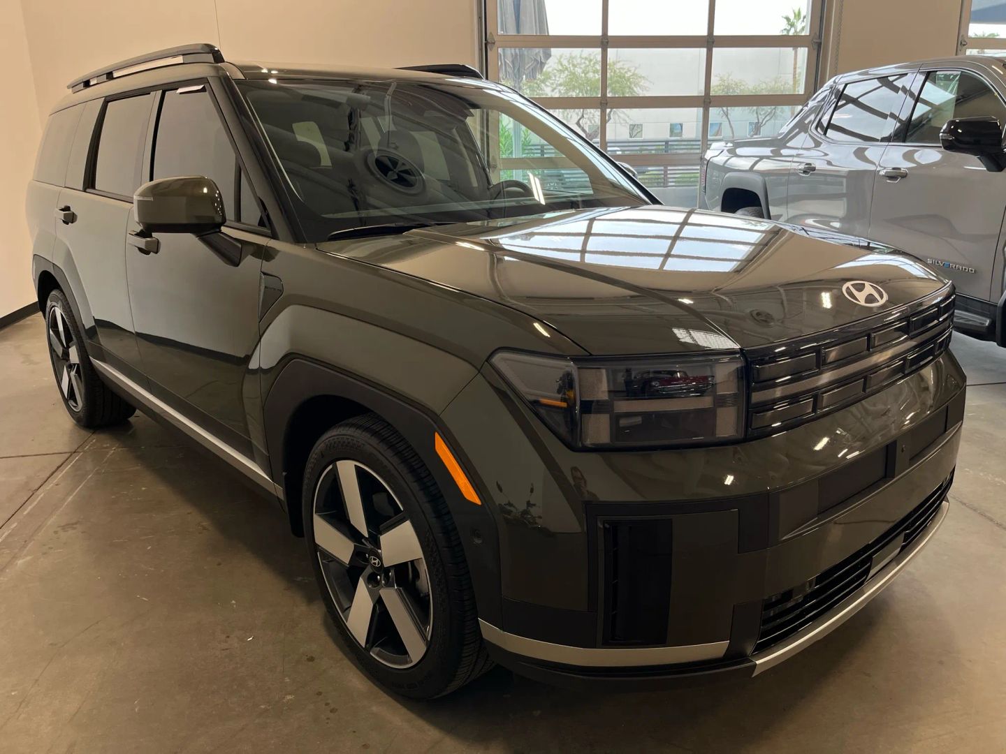 2024 Hyundai Santa Fe Limited photo 4