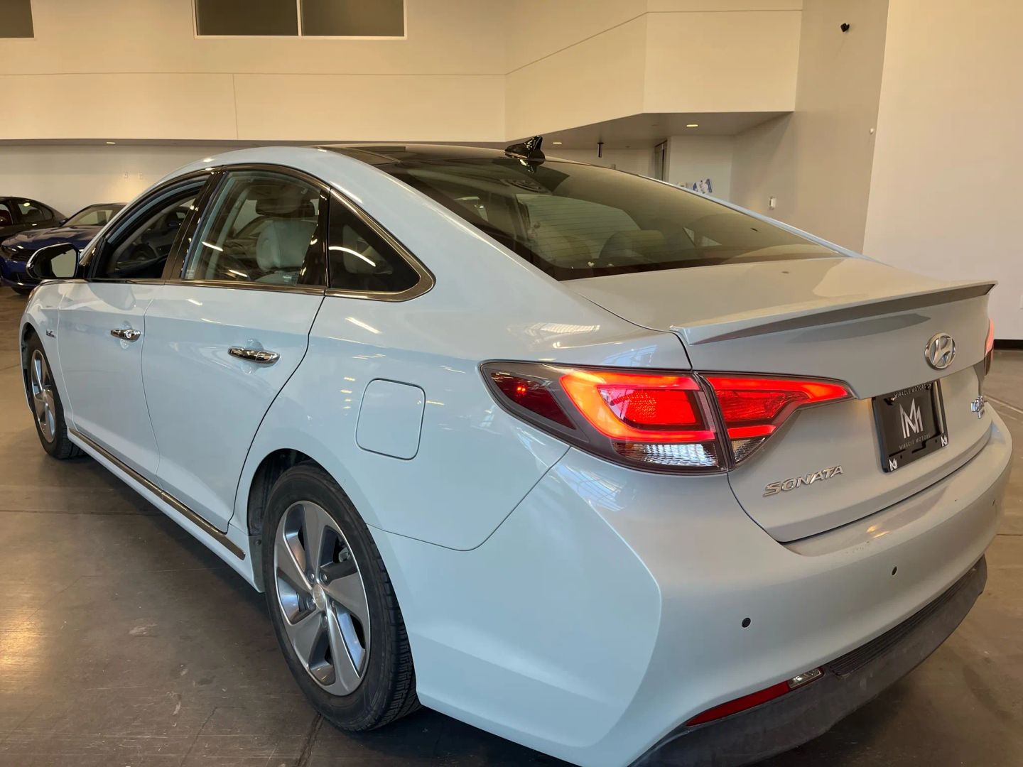 2016 Hyundai Sonata Hybrid Limited photo 3