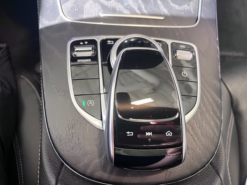 Photo 20 of this Mercedes-Benz E 350