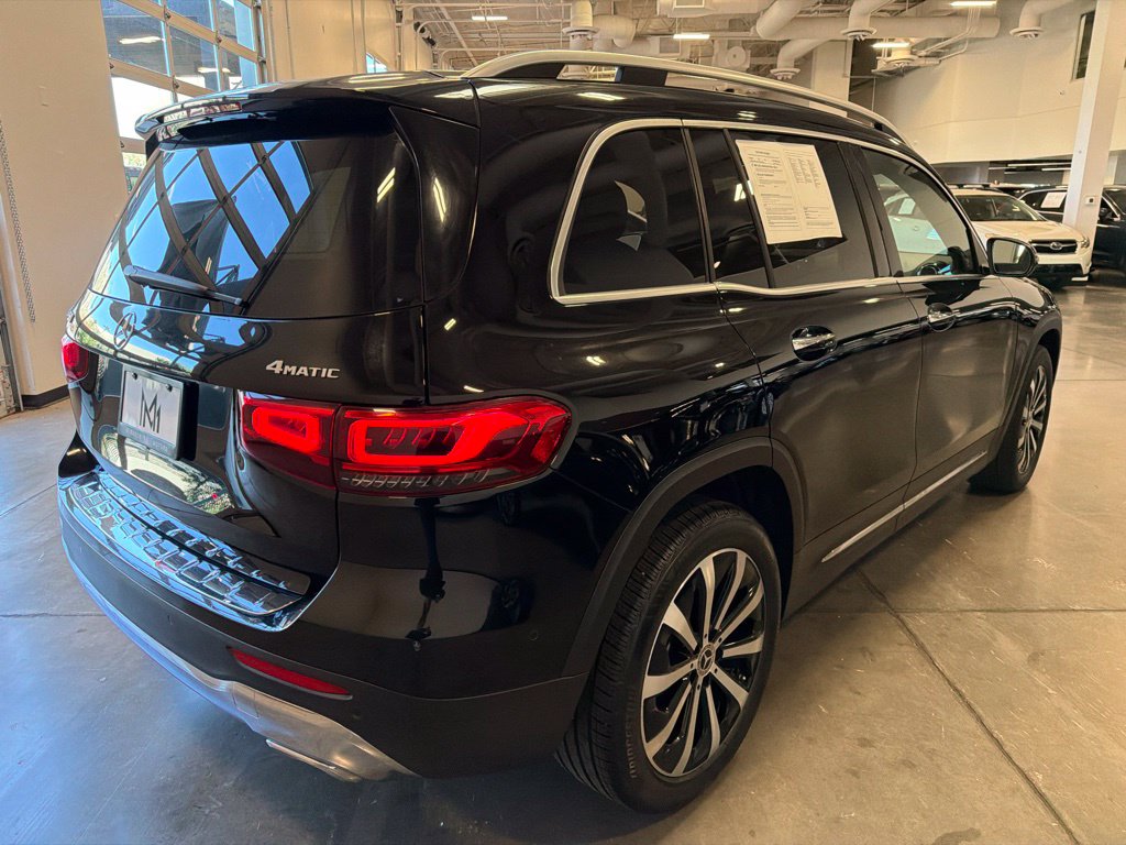 Photo 5 of this Mercedes-Benz GLB 250