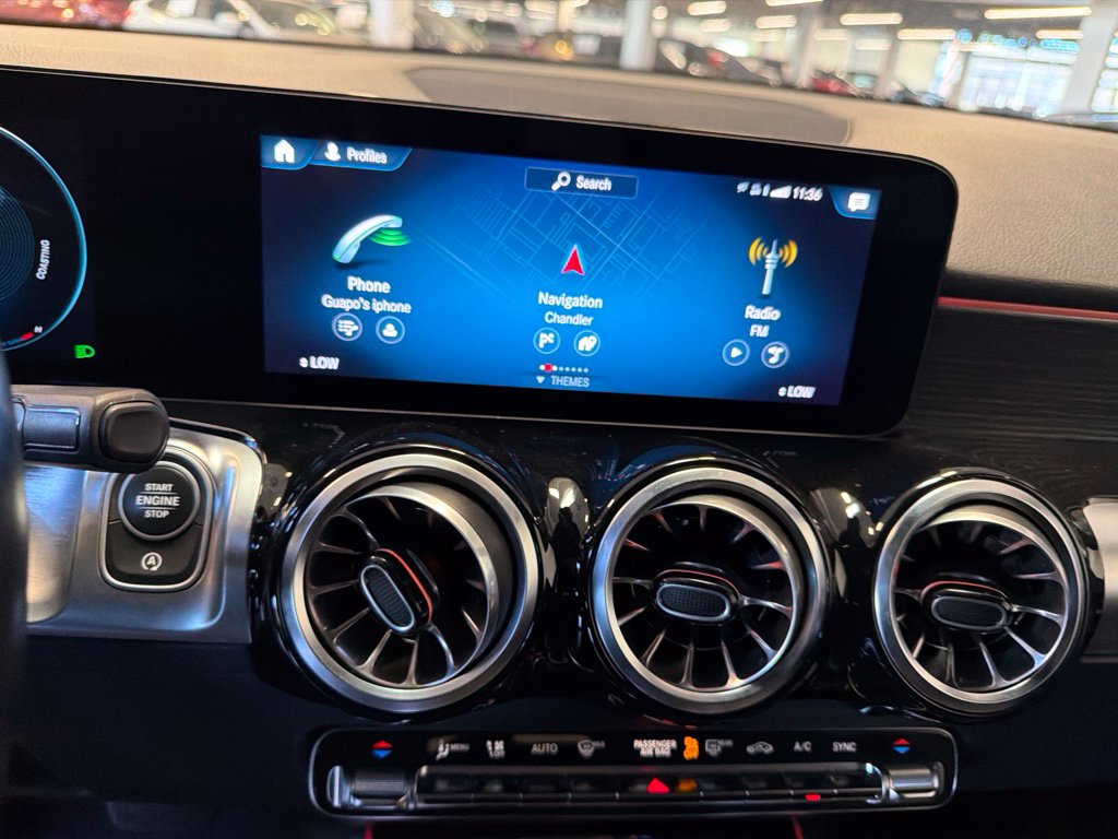 Photo 24 of this Mercedes-Benz GLB 250