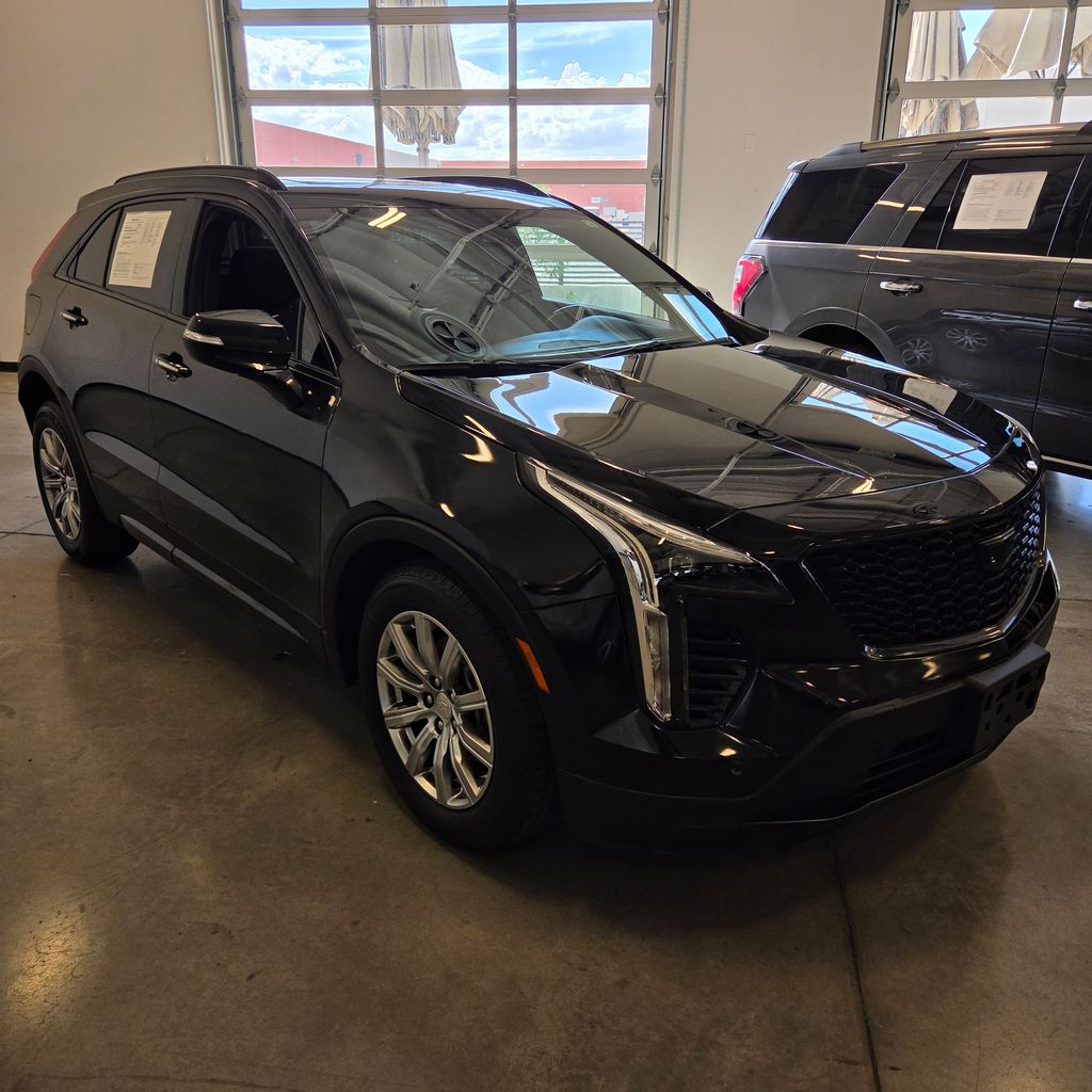 Photo 8 of this Cadillac XT4