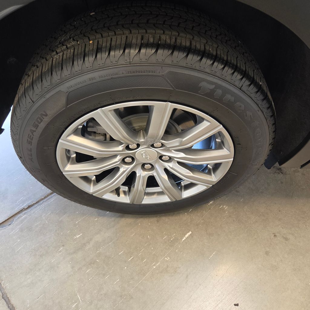 Photo 23 of this Cadillac XT4