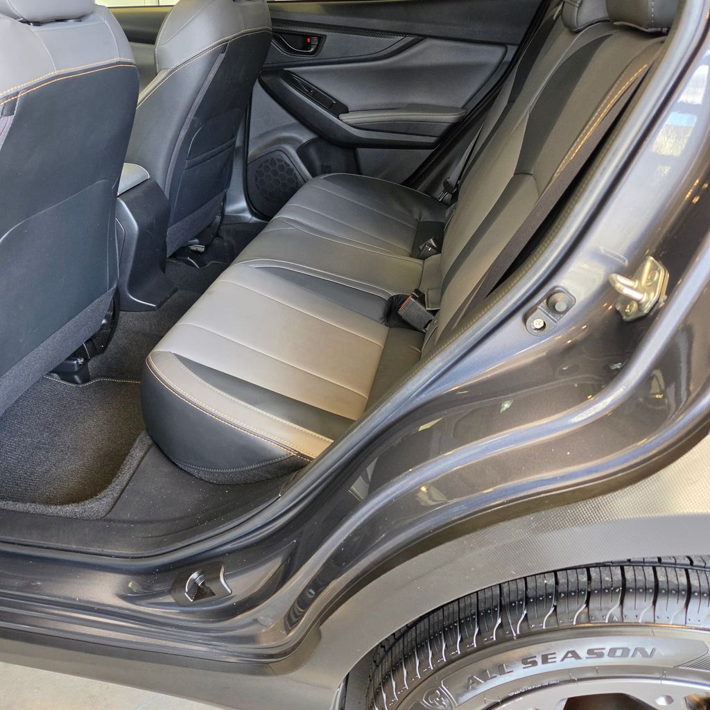 Photo 16 of this Subaru Crosstrek
