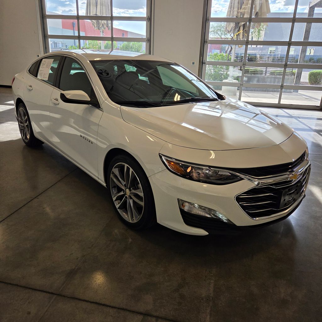 Photo 7 of this Chevrolet Malibu