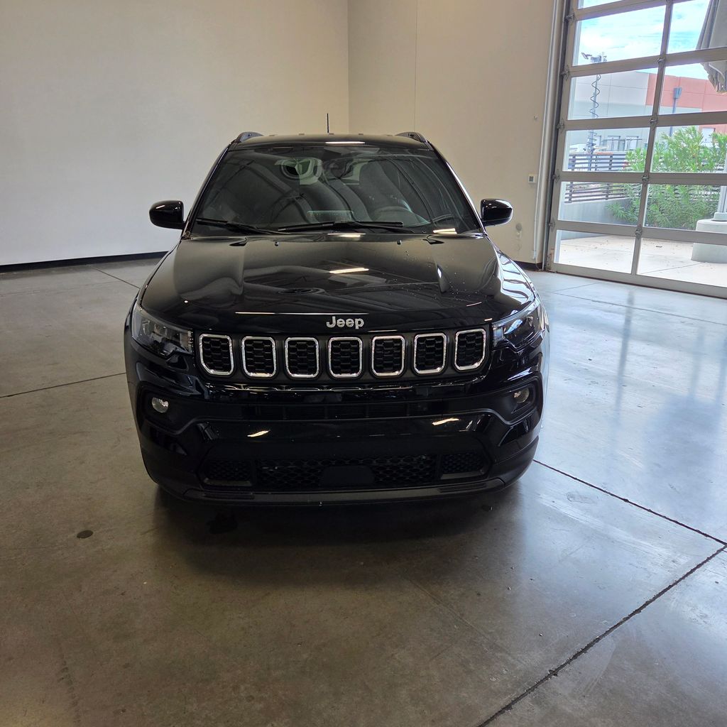 Photo 8 of this Jeep Compass