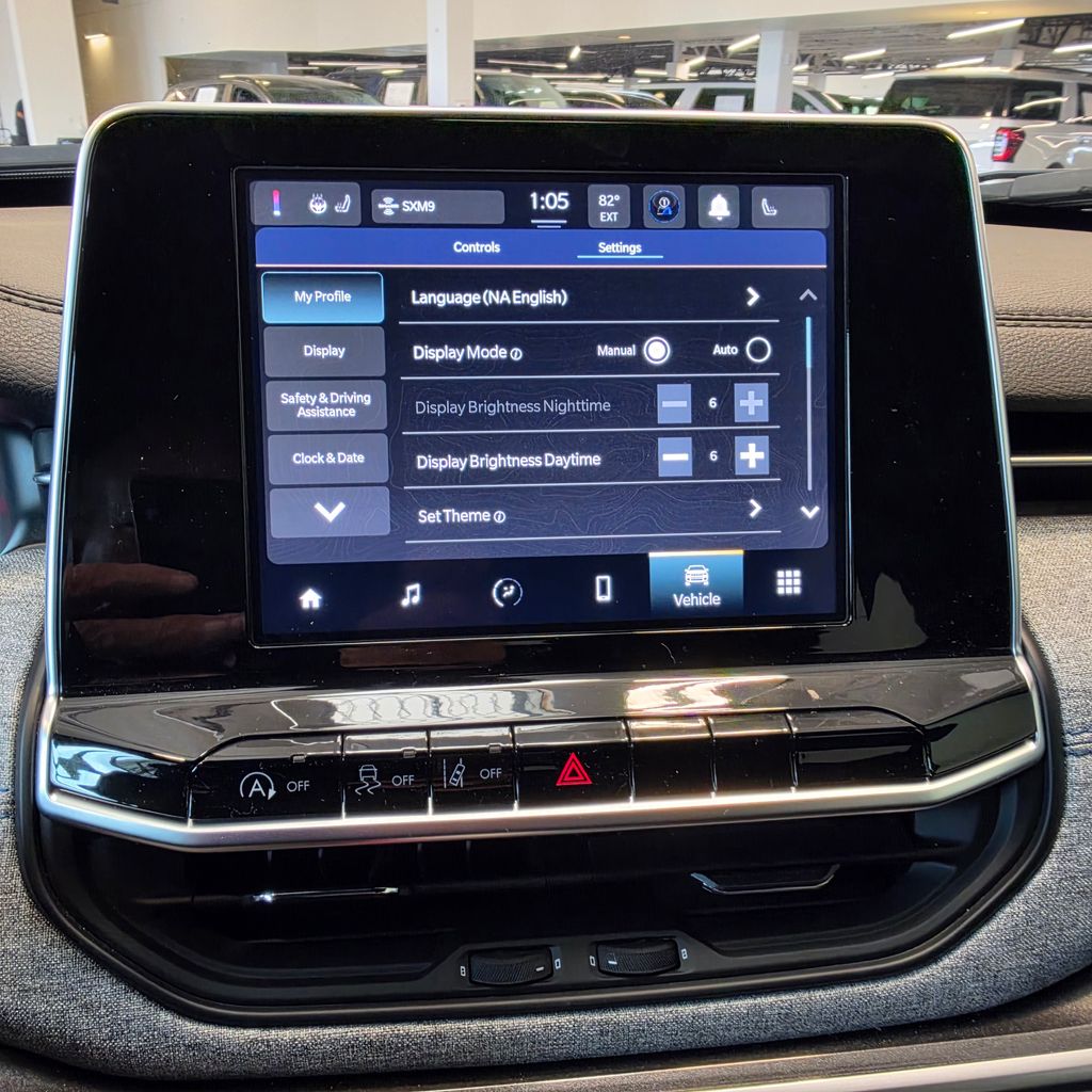 Photo 11 of this Jeep Compass