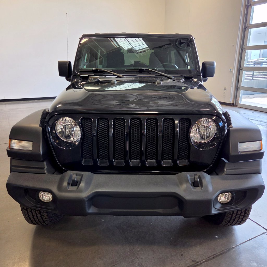Photo 2 of this Jeep Wrangler