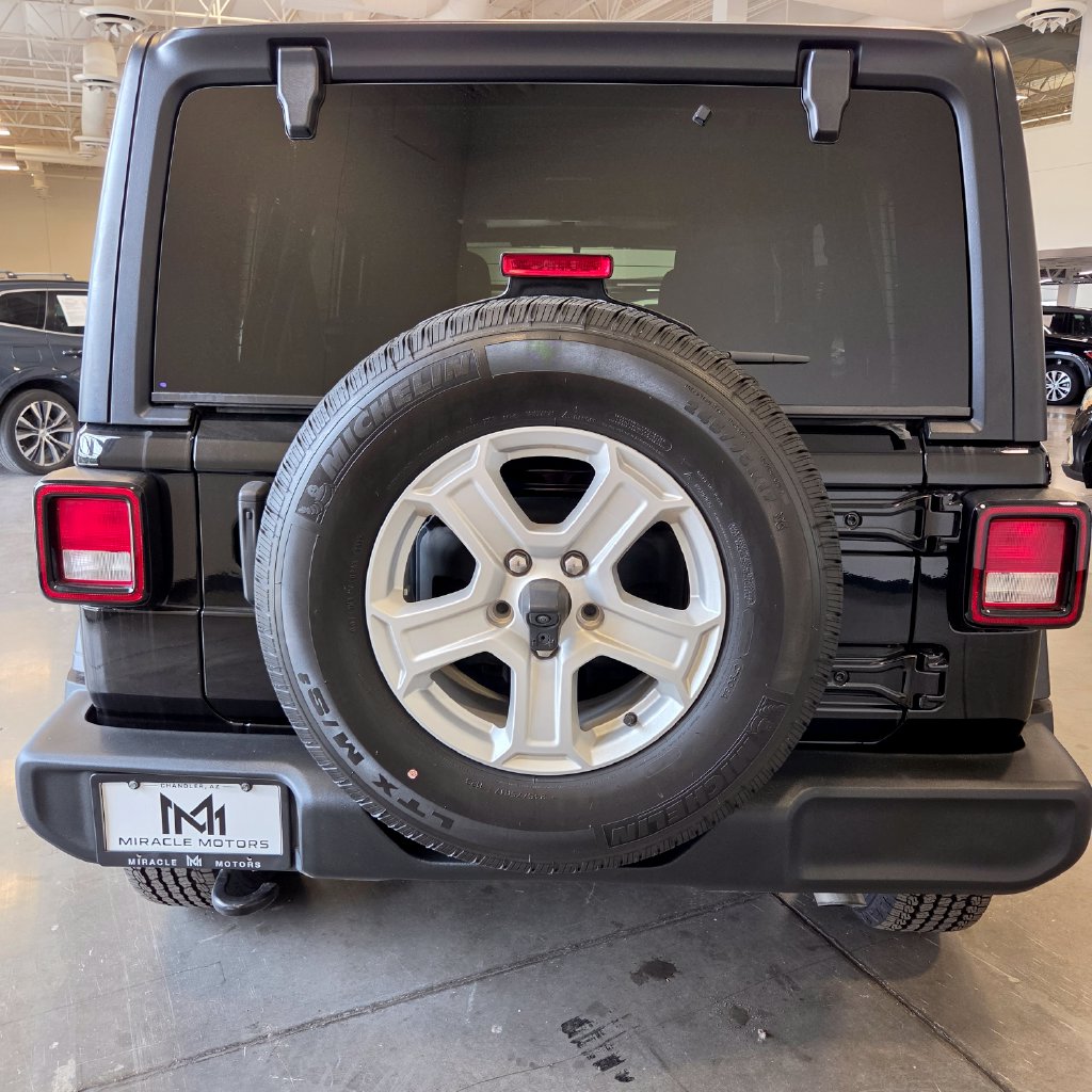 Photo 6 of this Jeep Wrangler