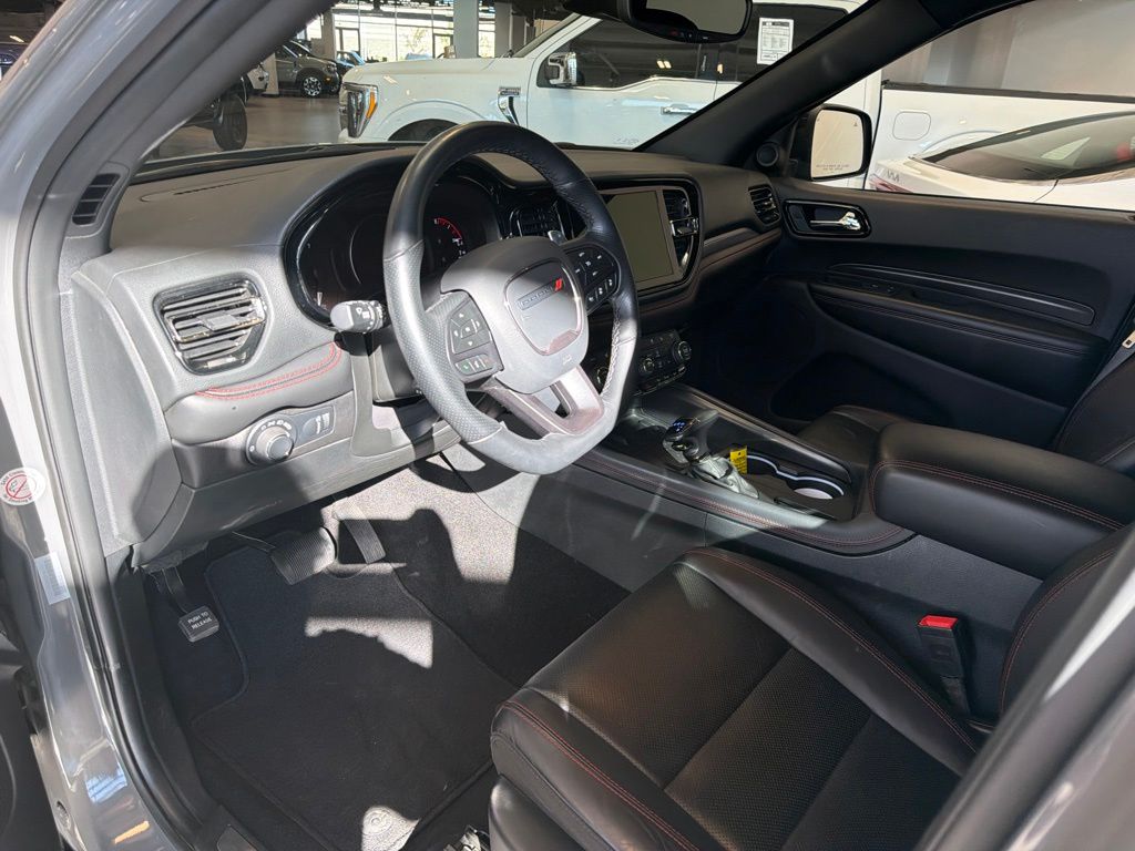 Photo 9 of this Dodge Durango