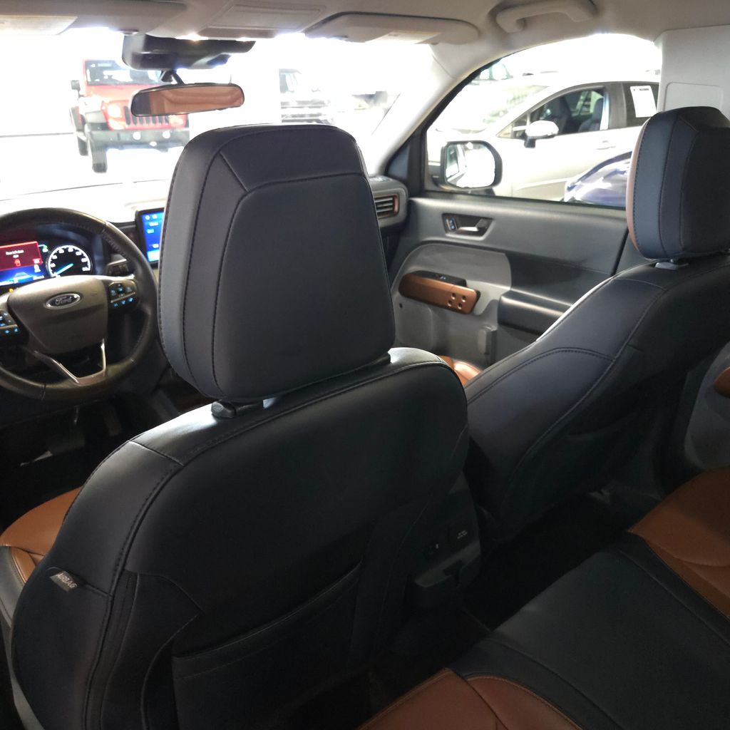 Photo 10 of this Ford Maverick