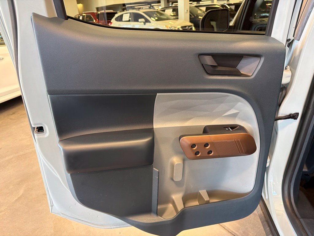 Photo 14 of this Ford Maverick